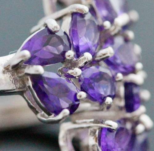 DEEP PURPLE AMETHYST GEMSTONE STERLING SILVER RING. URUGUAY MINED