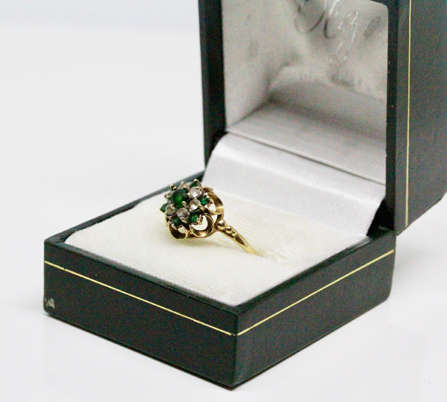 ORNATE VINTAGE EMERALD AND WHITE SPINEL 9CT YELLOW GOLD RING. *JEWELLER'S EVALUATION R16'800*