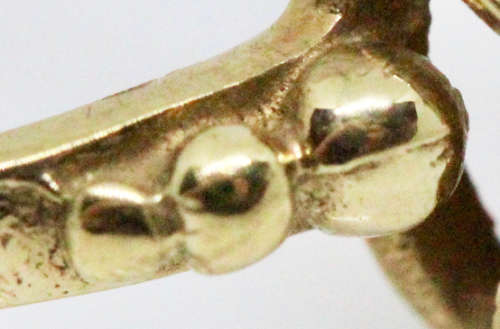 ORNATE VINTAGE EMERALD AND WHITE SPINEL 9CT YELLOW GOLD RING. *JEWELLER'S EVALUATION R16'800*