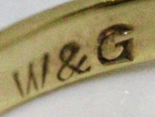ORNATE VINTAGE EMERALD AND WHITE SPINEL 9CT YELLOW GOLD RING. *JEWELLER'S EVALUATION R16'800*
