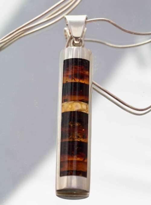 LARGE SPLENDID BALTIC AMBER VARI-COLOUR - VINTAGE FROM POLAND SOLID STERLING SILVER NECKLACE