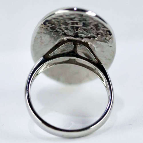 GROGEOUS STERLING SILVER RING NATURAL IRIDESCENT MOTHER OF PEARL BEAUTIFUL COLOURS by doubleW-Jewels