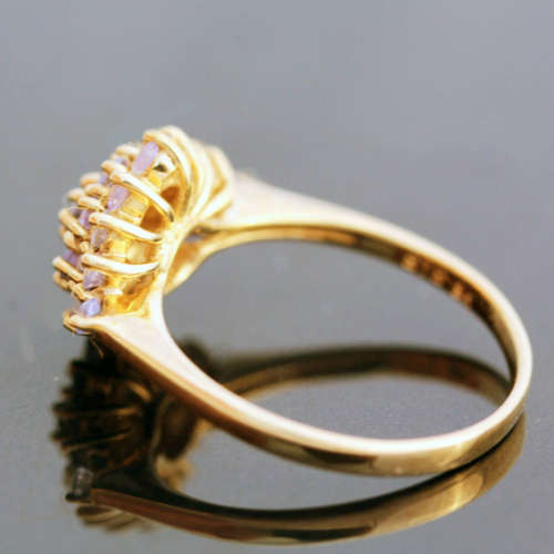 NATURAL TANZANITE 9CT YELLOW GOLD RING INTERESTING SHOULDER FEATURE ENGLISH HALLMARKS BIRMINGHAM
