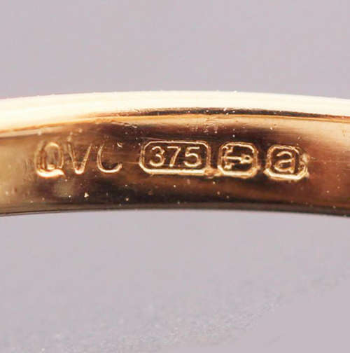 NATURAL TANZANITE 9CT YELLOW GOLD RING INTERESTING SHOULDER FEATURE ENGLISH HALLMARKS BIRMINGHAM