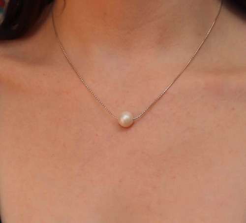 ITALIAN SOLID STERLING SILVER SINGLE NATURAL CREAM IRIDESCENT BAROQUE PEARL NECKLACE SIMPLE ELEGANCE
