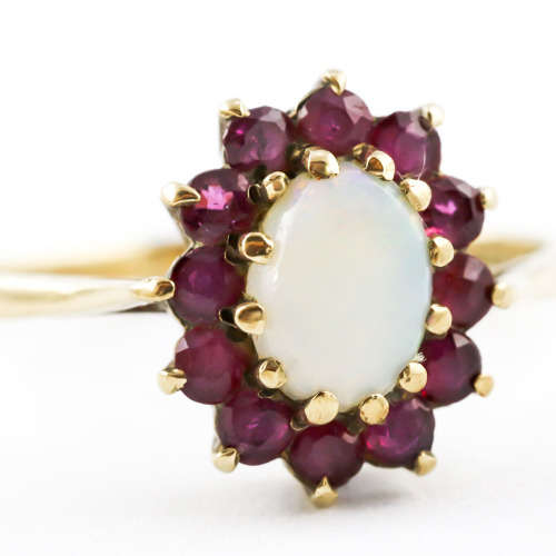 VINTAGE ENGLISH RUBY AND IRIDESCENT FIRE OPAL 9CT YELLOW GOLD RING COMES WITH JEWELLER CERT R11`500