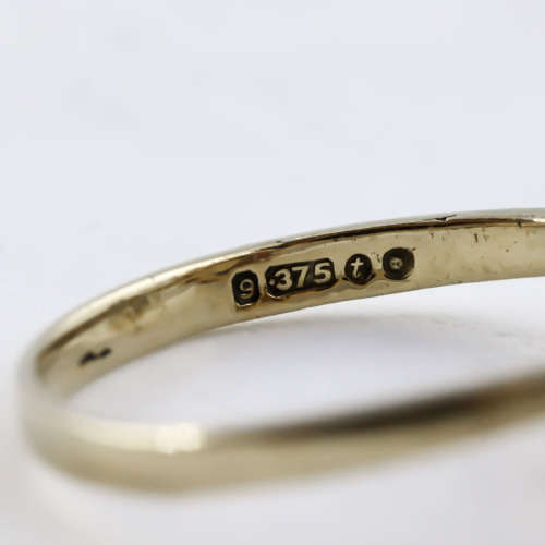 VINTAGE ENGLISH RUBY AND IRIDESCENT FIRE OPAL 9CT YELLOW GOLD RING COMES WITH JEWELLER CERT R11`500