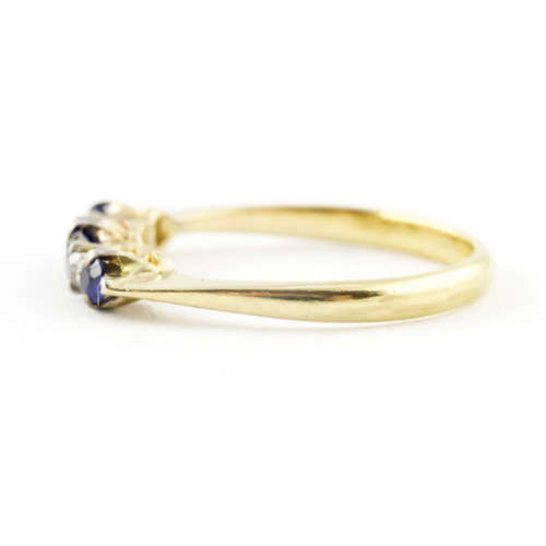 VINTAGE 18CT YELLOW GOLD and PLATINUM SAPPHIRE AND DIAMOND RING. CERT *JEWELLER EVALUATION R14`000*