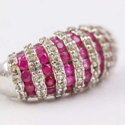 ELEGANT RUBY AND WHITE TOPAZ STERLING SILVER NECKLACE (44 CM ITALIAN 925 CHAIN). NATURAL GEMSTONES