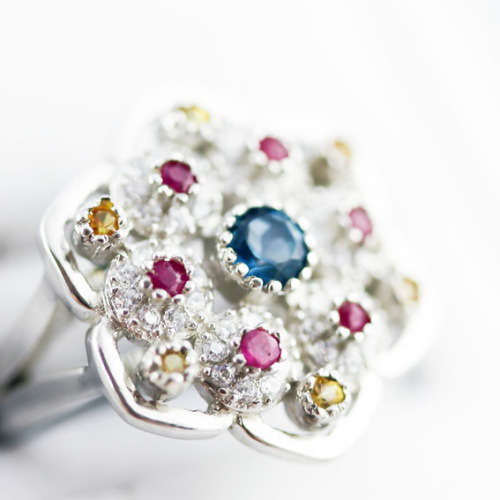 LONDON BLUE TOPAZ, NATURAL SONGEA SAPPHIRES and RUBY STERLING SILVER RING `TUDOR ROSE` DESIGN