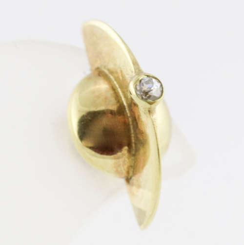 VINTAGE ART DECO FAN-SHAPED 8CT (333) YELLOW GOLD STUD EARRINGS
