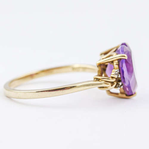 VINTAGE 1969 AMETHYST HEART 10K YELLOW GOLD RING DIAMOND ACCENTS *JEWELLER VALUATION R15`000* Incl