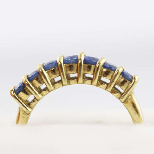 ENGLISH VINTAGE 2,1 ct SAPPHIRE YELLOW 9k GOLD HALF ETERNITY RING *JEWELLER EVALUATION R25`000*