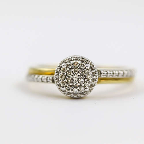 9ct YELLOW and WHITE GOLD DIAMOND RING. 19 SINGLE-CUT DIAMONDS. SOUTH AFRICAN. JEWELLER CERT R7`500