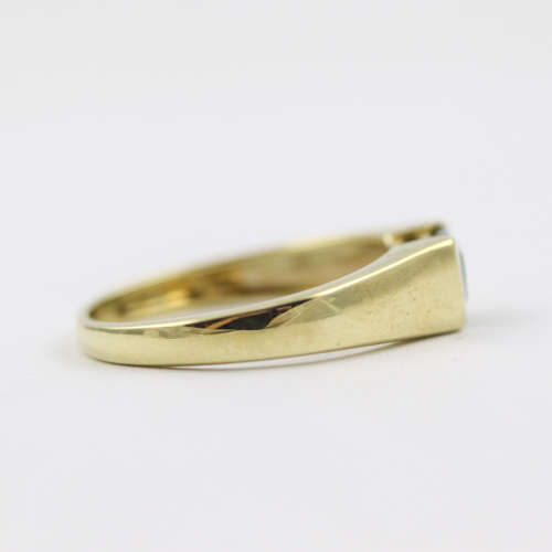 VINTAGE ENGLISH SQUARE CUSHION-CUT CHROME DIOPSIDE 9CT YELLOW GOLD RING. STRONG NATURAL COLOURS