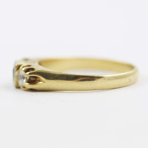 VINTAGE SAPPHIRE AND TOPAZ 14CT YELLOW GOLD RING. 585. * JEWELLER`S EVALUATION R15`000 *
