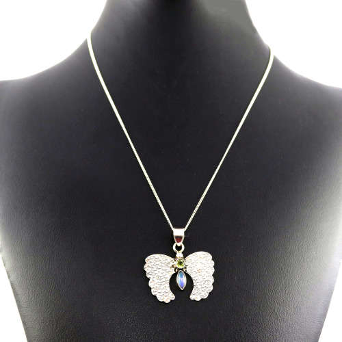 STYLIZED ANGEL PENDANT IN STERLING SILVER WITH NATURAL PERIDOT and FIRE OPAL GEMSTONES 42CM CHAIN