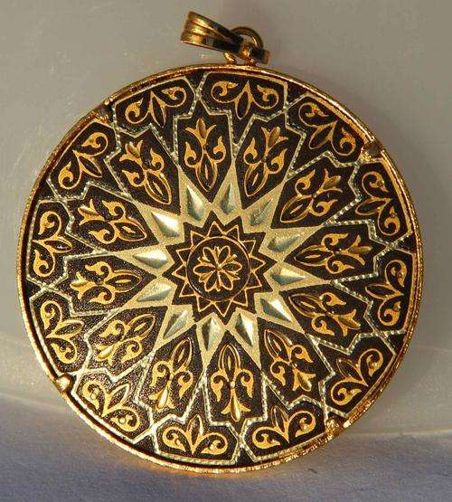 TOLEDO GOLD PENDANT