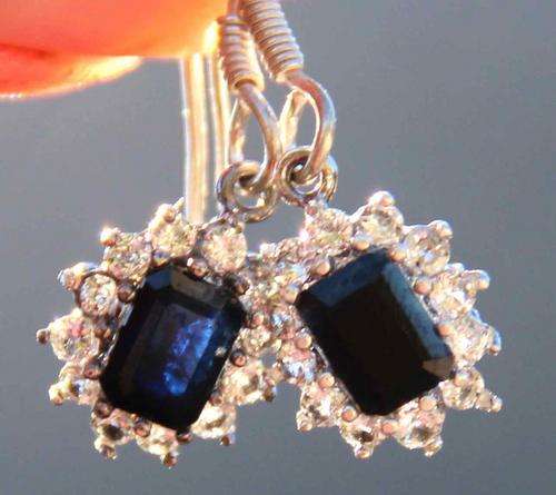 FROM ENGLAND - BEAUTIFUL BLUE SAPPHIRES IN SILVER 925 EARRINGS