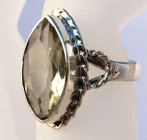 GREEN AMETHYST SET IN STERLING SILVER 925 RING. Size 7