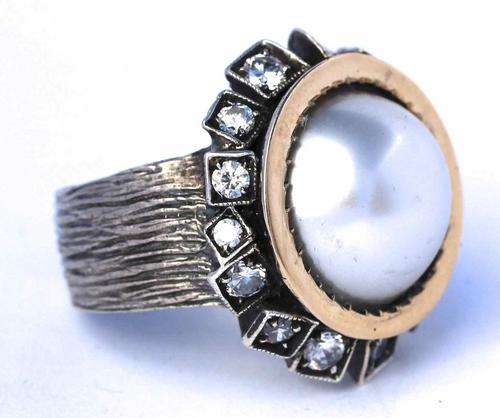 VINTAGE RUSSIAN HEAVY SILVER RING (14,4g!) WITH MABE PEARL AND RUSSIAN WHITE TOPAZ STONES!!