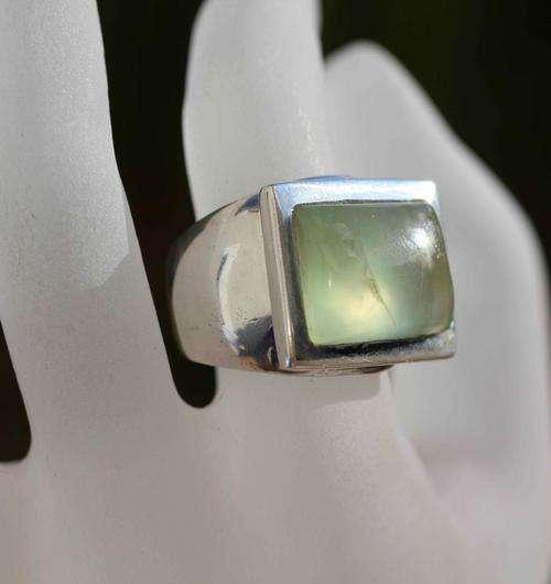 VINTAGE RUSSIAN RING! HEAVY SILVER 925 (a whopping 14,1 grams) WITH GREEN 'LINT AMETHYST' Sz 8