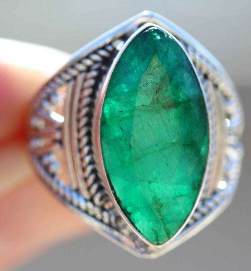 GORGEOUS REAL BRAZILIAN EMERALD LARGE RING IN STERLING SILVER!!