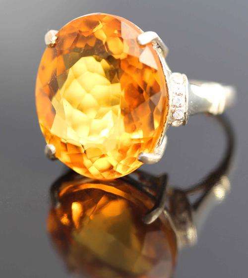 HUGE 15 carat HONEY CITRINE RING ENHANCED BY 9 WHITE SAPPHIRE RING IN SILVER 925!