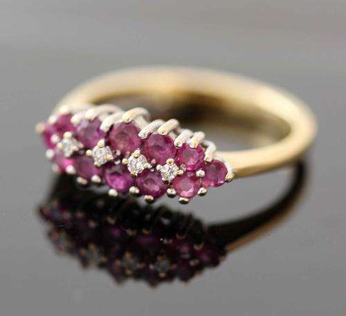 REAL 0,33ct RUBY & DIAMOND 0,05ct TRIPLE LAYER ETERNITY GOLD RING. *{JEWELLER CERTIFICATE R4'820}*