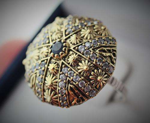 HUGE TANZANITE & CUBIC ZIRCONIA DOME RING. HAND-CRAFTED SOLID STERLING SILVER WITH COPPER TOUCHES