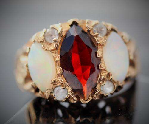 LARGE HEAVY VINTAGE OPAL & GARNET 9ct  RING JEWELLER CERTIFIED R9'048 HALLMARK 1975! HEAVY 5,2 grams