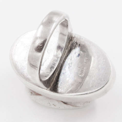 VERY LARGE VINTAGE BALTIC AMBER STERLING SILVER RING. CIRCA 1960`S. 925