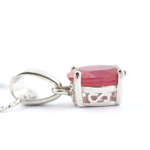 PRETTY PINK NATURAL RUBY STERLING SILVER PENDANT ON A 49CM STERLING SILVER CHAIN