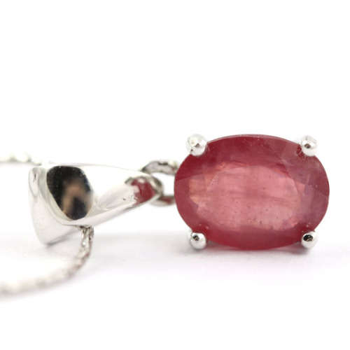 PRETTY PINK NATURAL RUBY STERLING SILVER PENDANT ON A 49CM STERLING SILVER CHAIN