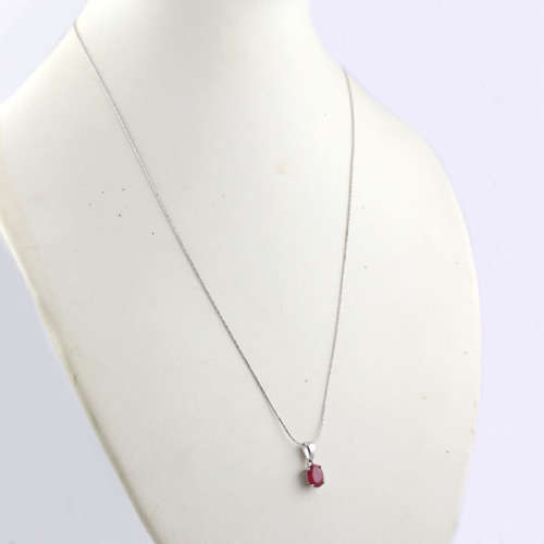 PRETTY PINK NATURAL RUBY STERLING SILVER PENDANT ON A 49CM STERLING SILVER CHAIN