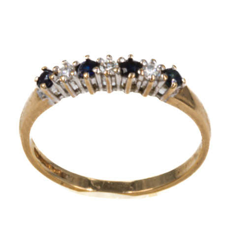 ENGLISH VINTAGE SAPPHIRE AND DIAMOND 9CT YELLOW GOLD RING. * JEWELLER`S EVALUATION R14`000 *