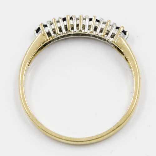 ENGLISH VINTAGE SAPPHIRE AND DIAMOND 9CT YELLOW GOLD RING. * JEWELLER`S EVALUATION R14`000 *