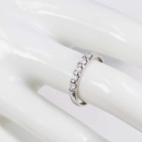 ELEGANT SOLID 9CT WHITE GOLD DIAMOND HALF-ETERNITY RING