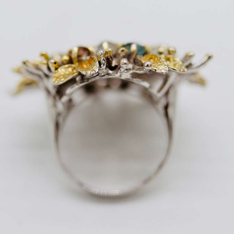 HANDCRAFTED VINTAGE FIRE OPAL CLUSTER STERLING SILVER RING WITH GILDED ACCENTS. 925