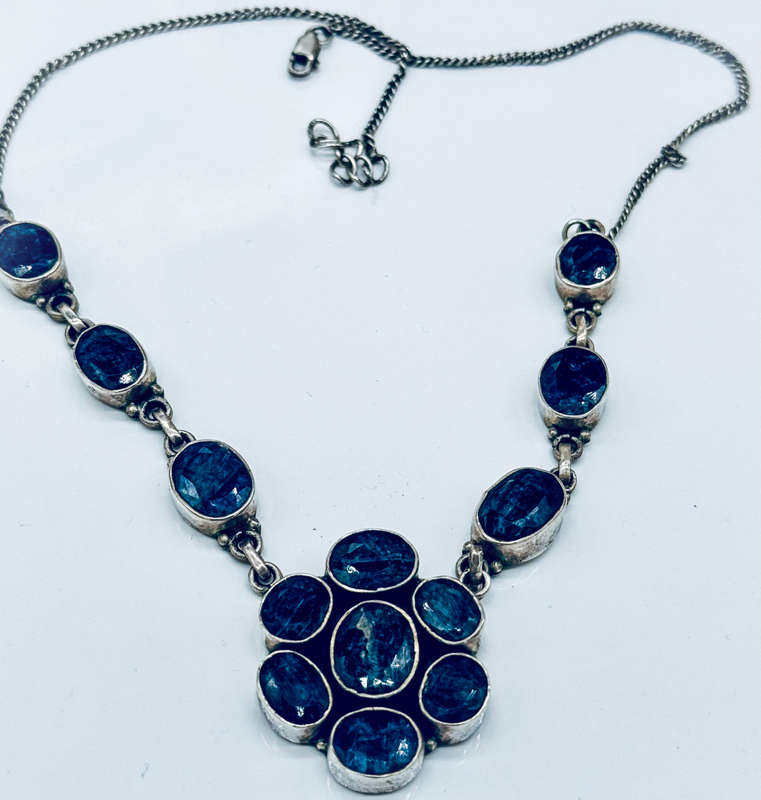 NATURAL ORGANIC EARTH MINED BLUE SAPPHIRE CABOCHON STERLING SILVER NECKLACE INTERESTING INCLUSIONS