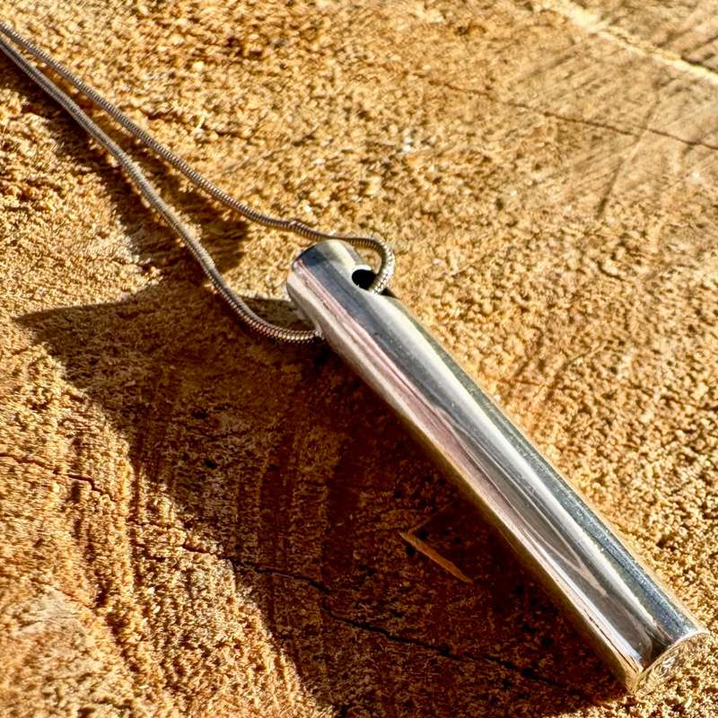 SOLID STERLING SILVER MODERN PENDANT NECKLACE on STERLING SILVER `LIQUID LINK` CHAIN