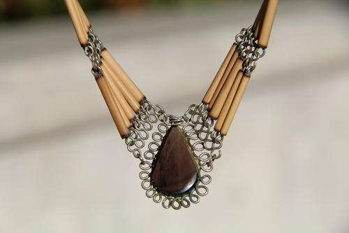 SO UNUSUAL! South American stone necklace with real bamboo beads