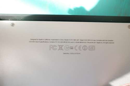 Apple Macbook Air 11" with Cover & 45W Charger