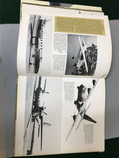 AFRICAS SUPER POWER  PAUL L MOORCRAFT  1981