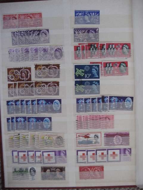 STOCKBOOK LIGHTHOUSE 16 PAGE (NO2) INCL STAMPS SEE BELOW