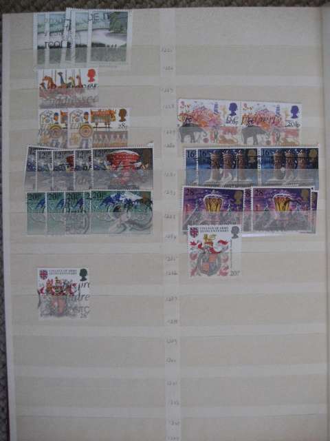 STOCKBOOK LIGHTHOUSE 16 PAGE (NO2) INCL STAMPS SEE BELOW