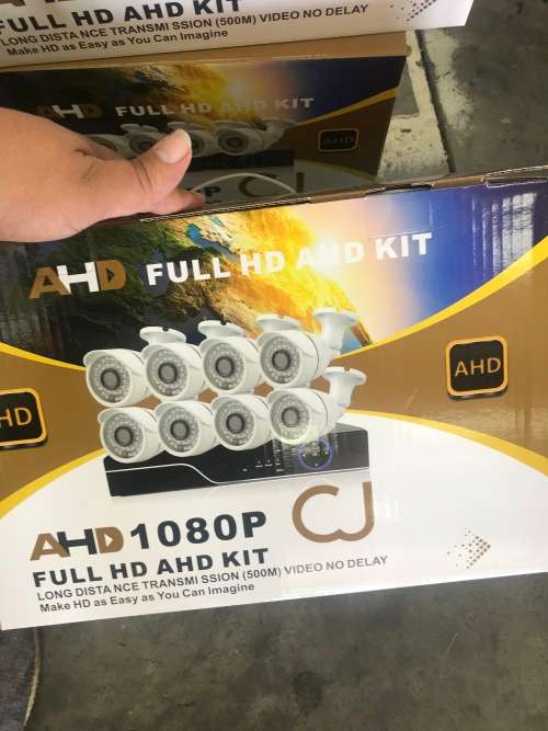 8 CHANNEL CCTV SECURITY SYSTEM AHD