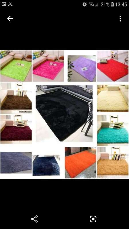 Fluffy carpet