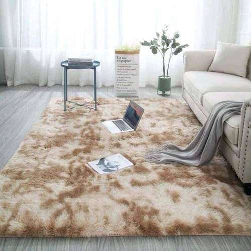 Fluffy carpet