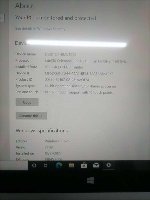 Mecer guru 13.3inch foldable touchscreen notebook